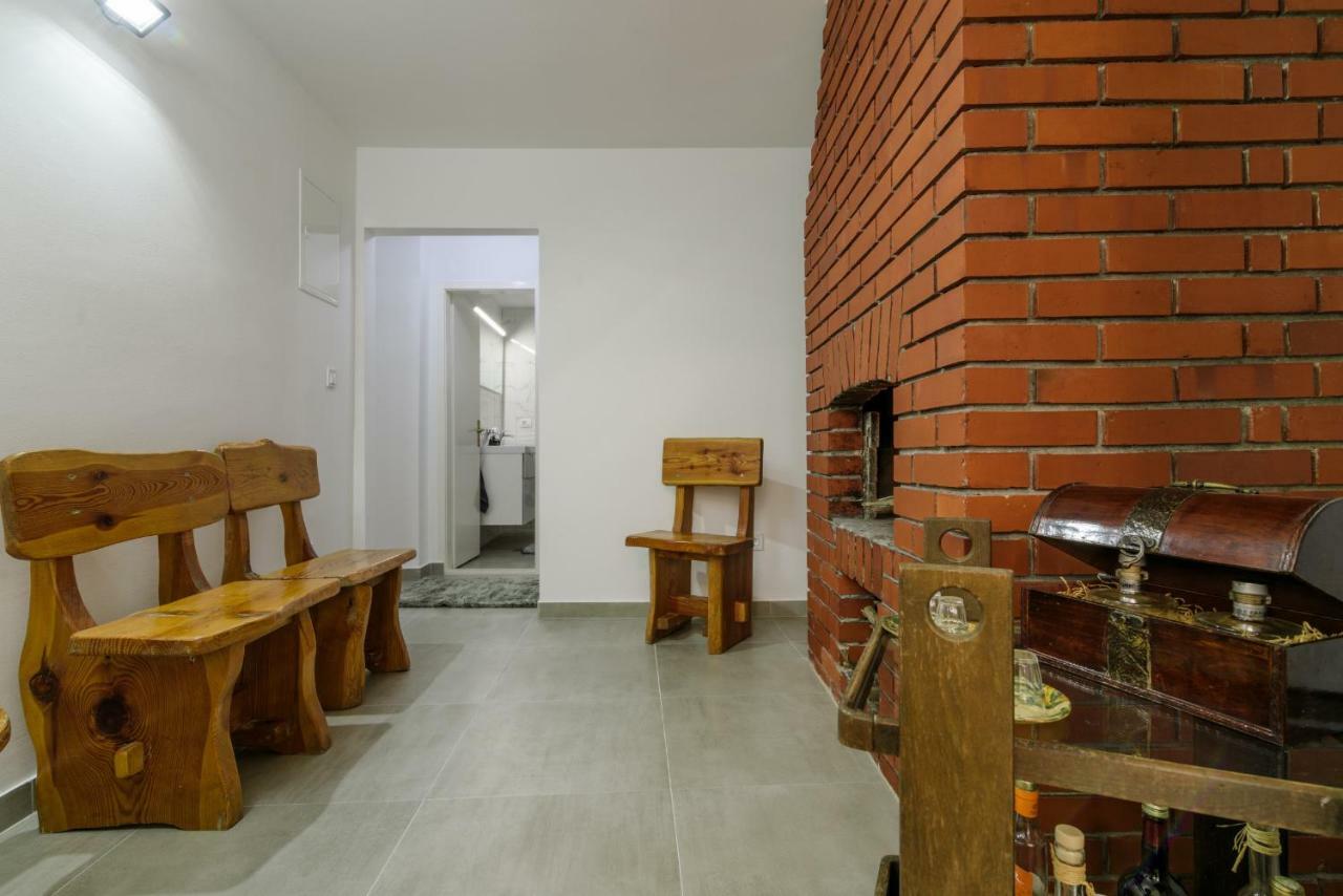 KaštelaHouse Nikoアパートメント エクステリア 写真